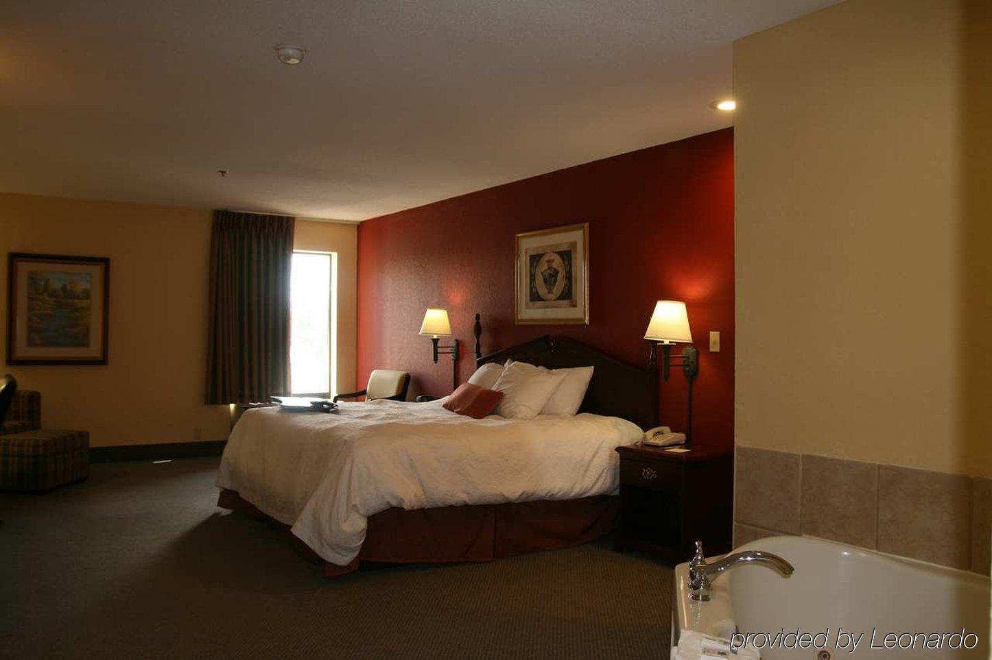 Hampton Inn Карбондейл Номер фото
