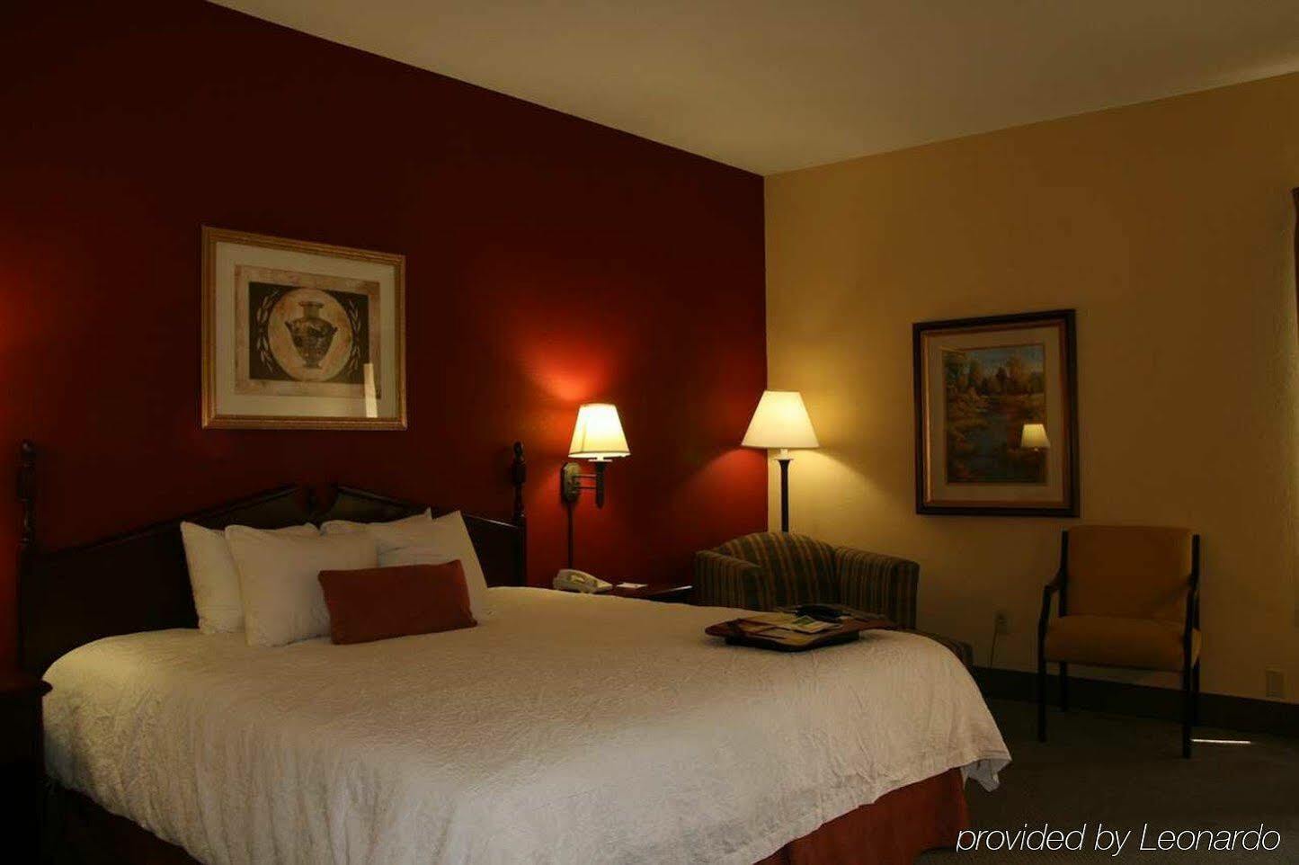 Hampton Inn Карбондейл Экстерьер фото